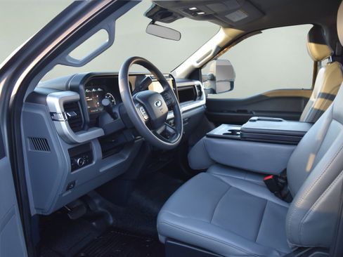 Used 2024 Ford F250 XL w/ Snow Plow Prep Package image 6