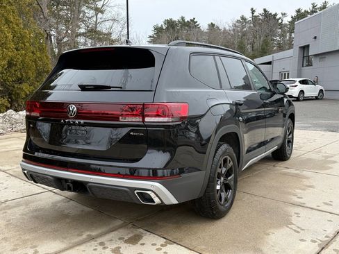 New 2026 Volkswagen Atlas Peak Edition AWD/4WD image 11