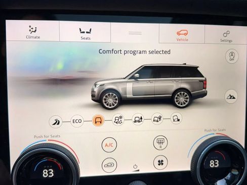 Used 2020 Land Rover Range Rover AWD/4WD image 23