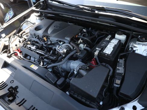 Used 2023 Toyota Camry LE FWD image 49