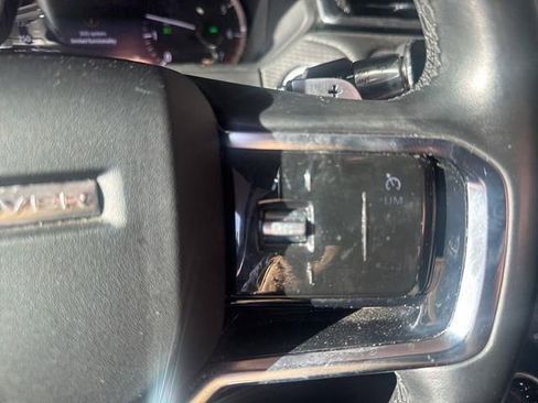 Used 2021 Land Rover Range Rover Velar S image 38