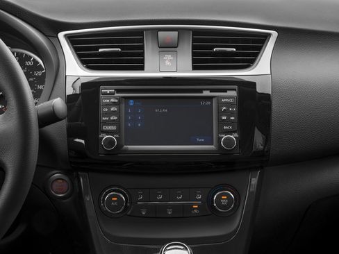 Used 2017 Nissan Sentra SR Turbo w/ Electronics Package image 13