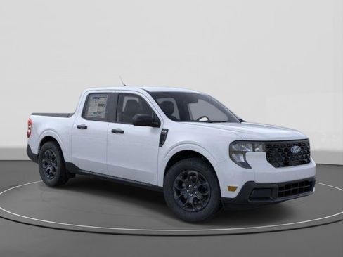 New 2026 Ford Maverick XLT image 7