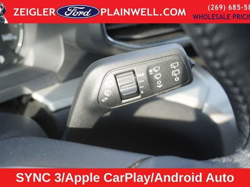 Used 2023 Ford Explorer XLT w/ Equipment Group 202A image 27