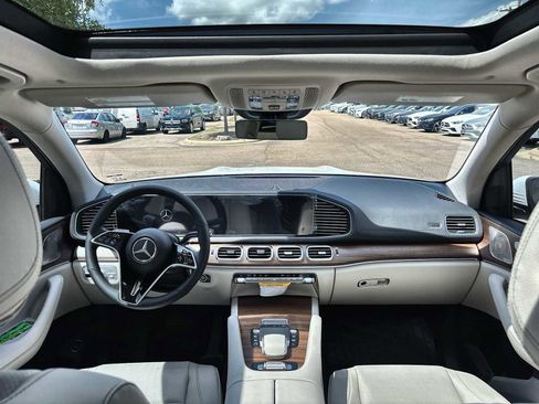New 2026 Mercedes-Benz GLS 450 4MATIC image 20