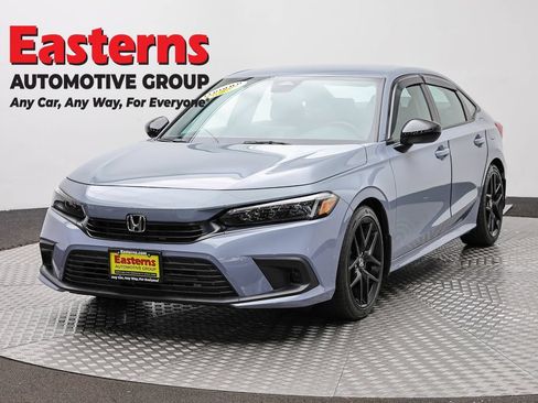 Used 2024 Honda Civic Sport image 1