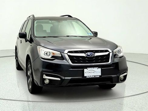 Used 2018 Subaru Forester 2.5i Limited AWD/4WD image 2