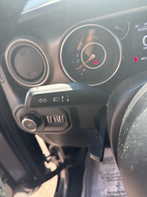 Used 2022 Jeep Wrangler Unlimited Sport AWD/4WD image 18