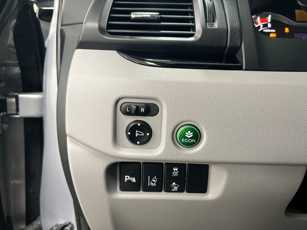 Used 2017 Honda Pilot Elite image 17