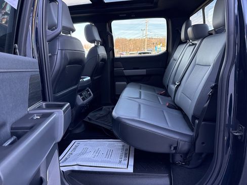 Used 2024 Ford F150 Lightning Lariat image 23