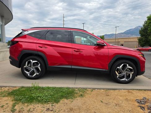 Used 2023 Hyundai Tucson Limited AWD/4WD image 4