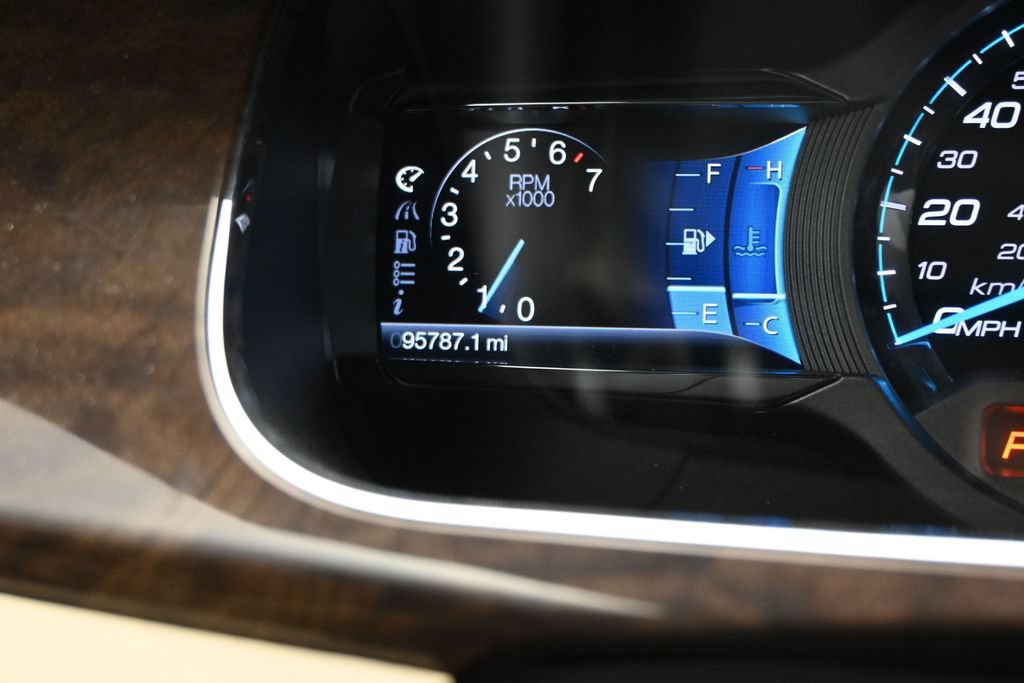 Used 2018 Ford Taurus SEL FWD image 18