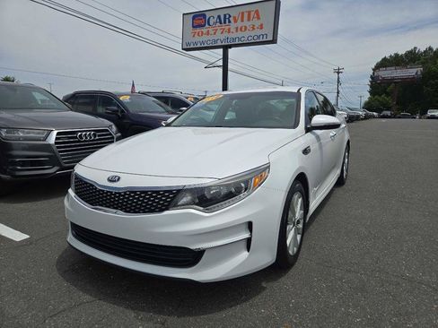 Used 2018 Kia Optima EX FWD image 1