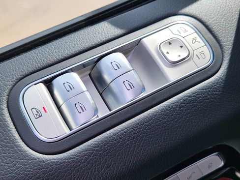 Used 2024 Mercedes-Benz G 63 AMG 4MATIC image 29