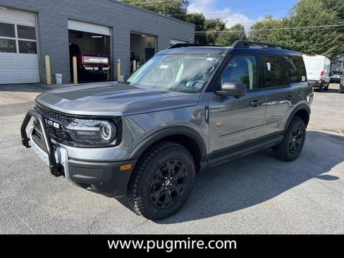New 2025 Ford Bronco Sport Badlands w/ Sasquatch Badlands Package AWD/4WD image 3