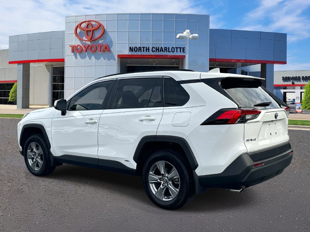 Used 2024 Toyota RAV4 XLE w/ Convenience Package AWD/4WD image 6