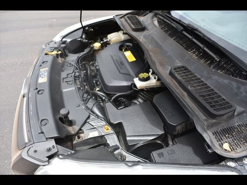 Used 2016 Ford Escape SE w/ Equipment Group 201A FWD image 40