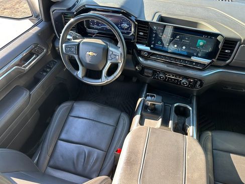 Used 2023 Chevrolet Silverado 1500 LTZ image 15