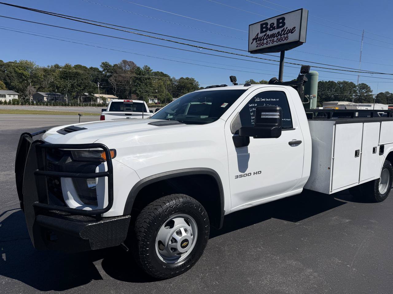 Used 2022 Chevrolet Silverado 3500 W/T w/ WT Convenience Package AWD/4WD image 1
