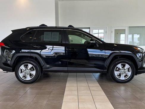 Certified 2025 Toyota RAV4 XLE w/ Convenience Package AWD/4WD image 3
