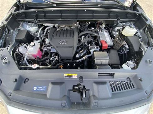 Certified 2024 Toyota Highlander LE AWD/4WD image 25