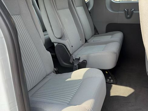 Used 2019 Ford Transit 350 XLT RWD image 27