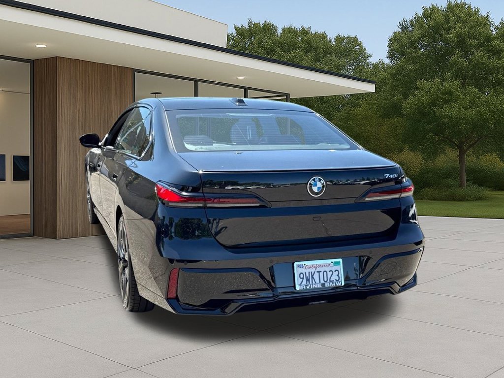Used 2026 BMW 740i w/ Premium Package RWD image 11