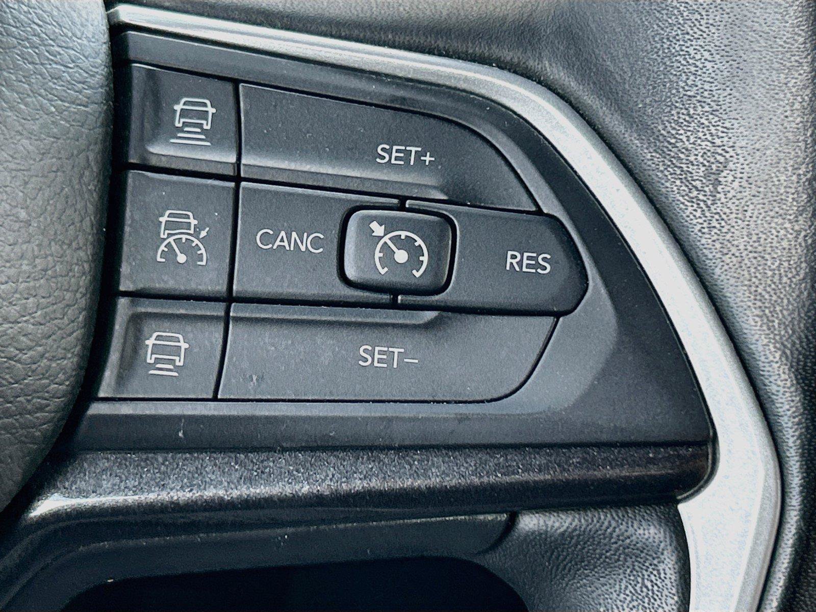 Used 2021 Jeep Grand Cherokee L Laredo AWD/4WD image 38