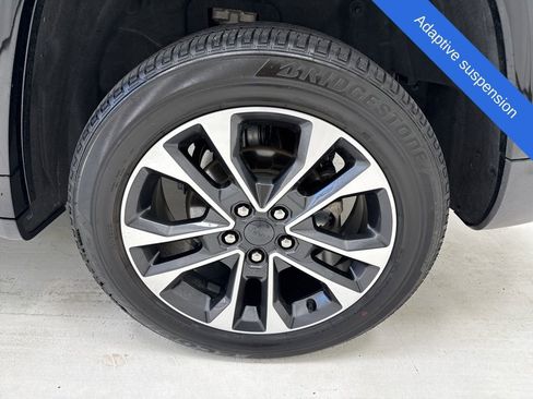 Used 2024 Jeep Grand Cherokee Overland w/ Trailer Tow Package image 7