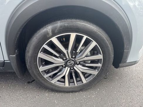 Used 2021 Nissan Kicks SV FWD image 20
