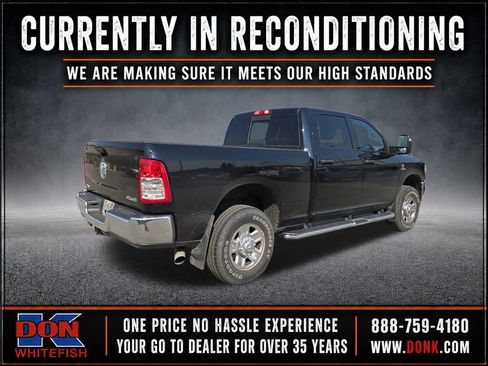 Used 2024 RAM 3500 Tradesman w/ Chrome Appearance Group AWD/4WD image 5