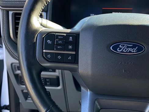 Used 2024 Ford F150 Lightning Flash image 13