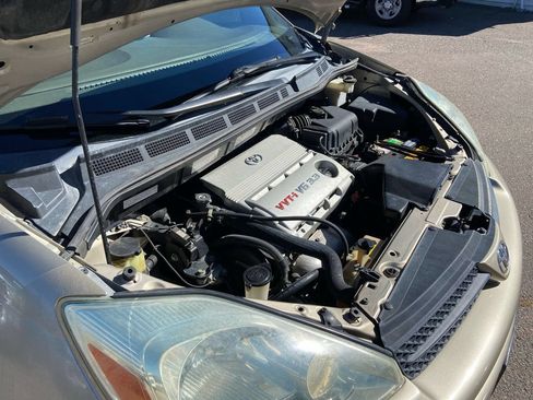 Used 2004 Toyota Sienna LE w/ LE Pkg 12 AWD/4WD image 14
