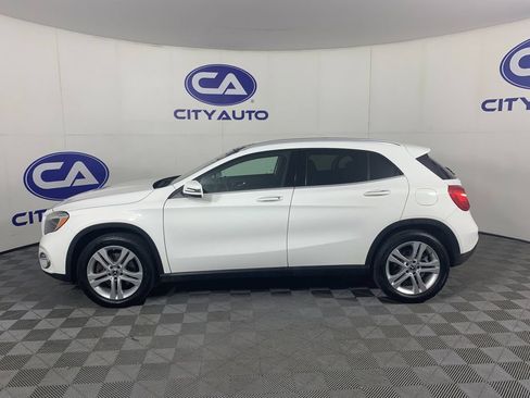 Used 2019 Mercedes-Benz GLA 250 4MATIC image 6