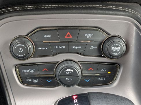 Used 2019 Dodge Challenger SRT Hellcat w/ Laguna Leather Package RWD image 27