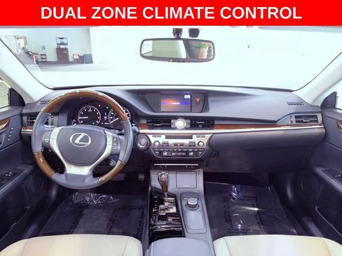 Used 2014 Lexus ES 350 w/ Premium Package image 10