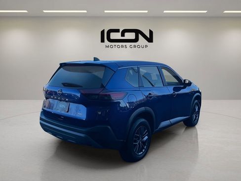 Used 2023 Nissan Rogue S image 5