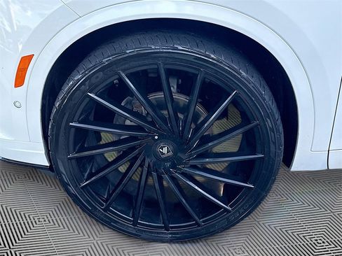 Used 2021 Cadillac XT6 Premium Luxury image 36