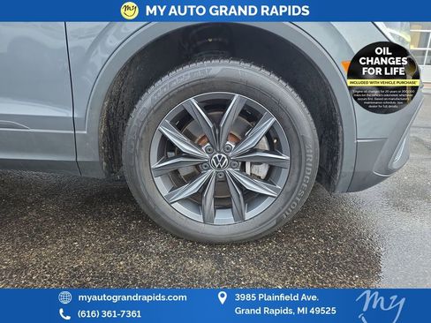 Used 2023 Volkswagen Tiguan SE image 30
