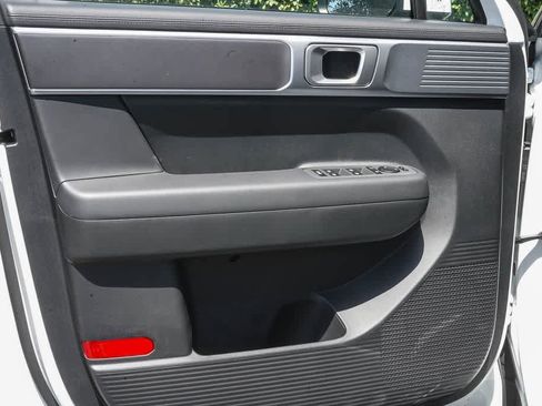 New 2026 Hyundai Santa Fe SE FWD image 19