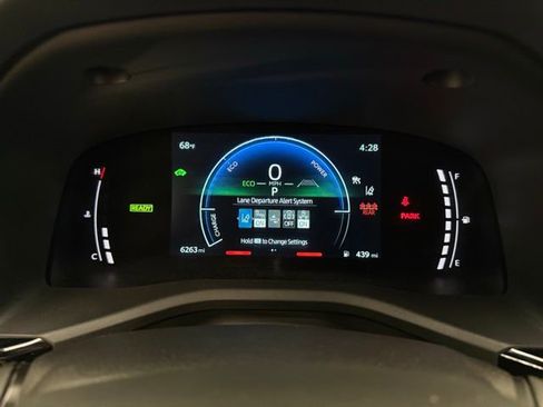 Used 2025 Toyota Camry SE w/ Convenience Package AWD/4WD image 14