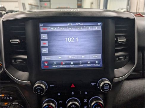 Used 2019 RAM 1500 Big Horn AWD/4WD image 15