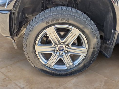 Used 2019 Ford F150 Lariat w/ Equipment Group 502A Luxury image 29