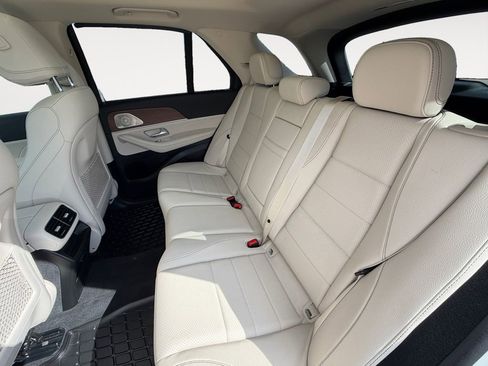 Used 2023 Mercedes-Benz GLE 450 4MATIC image 12