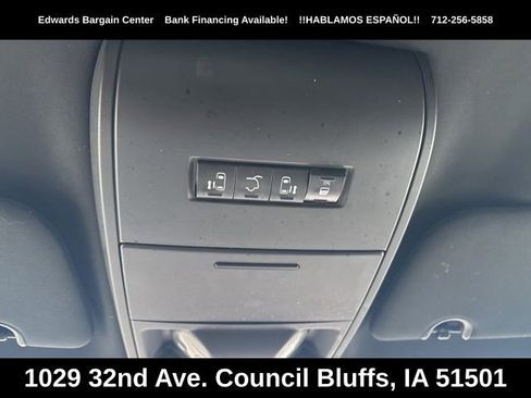 Used 2017 Dodge Grand Caravan SXT FWD image 23