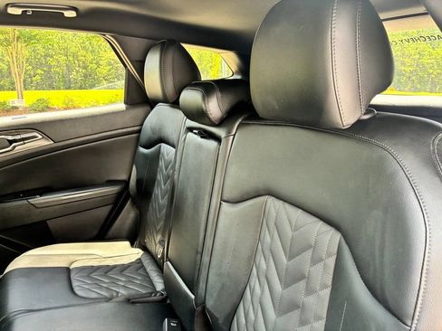 Used 2023 Kia Sportage X-Line w/ X-Line Premium Package AWD/4WD image 9