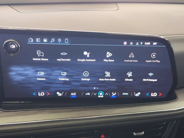 New 2026 Chevrolet Suburban LT w/ Comfort Package AWD/4WD image 14