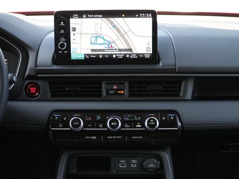 Used 2025 Honda Pilot Elite image 27