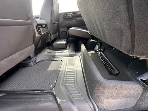 New 2026 GMC Sierra 2500 AT4 w/ AT4 Premium Plus Package image 29