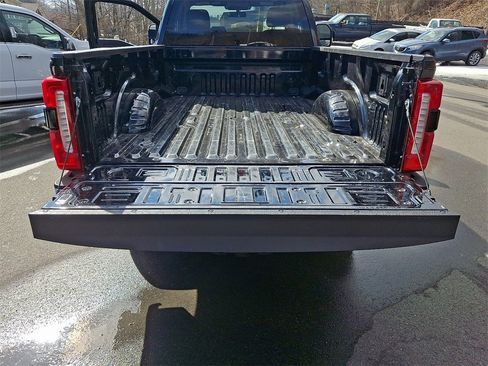 Used 2023 Ford F350 XLT w/ 360-Degree Camera Package image 29
